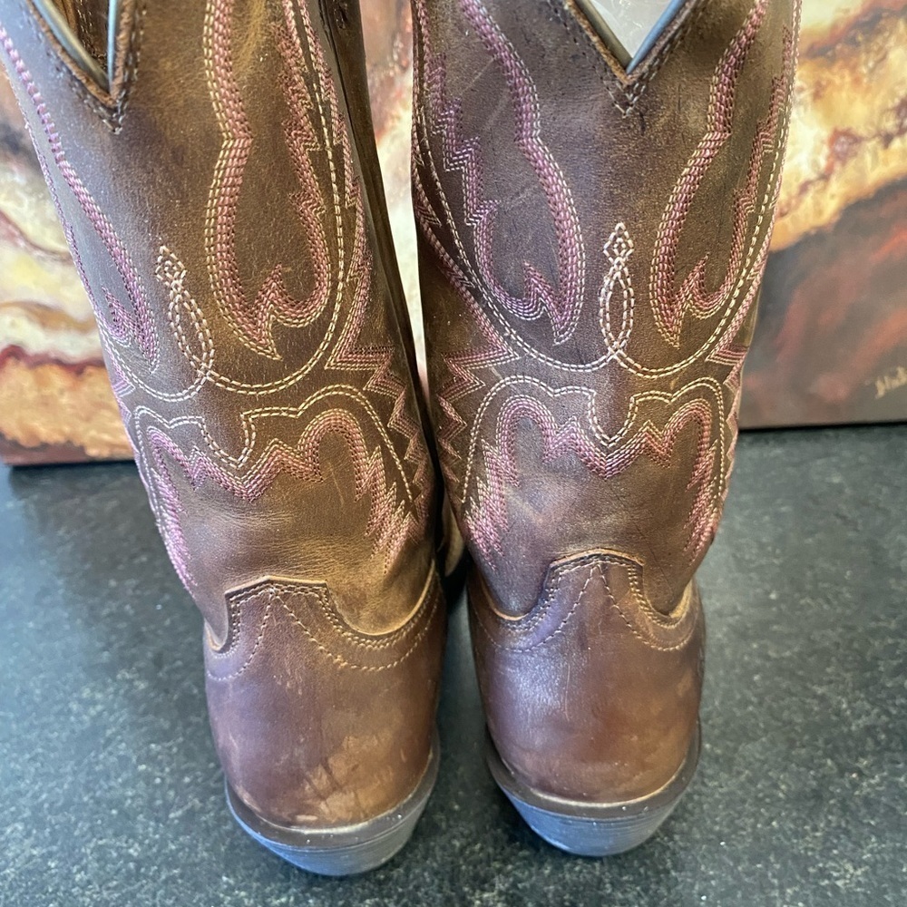 Ariat womens cowboys boots - Picture 8 of 10